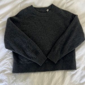 Vince 100% Cashmere Dark Gray Sweater